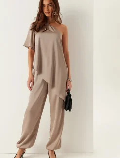 Asymmetric Satin Blouse - Kortærmede bluser
