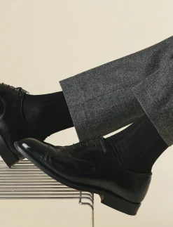 Black Ribbed Socks - Sokker