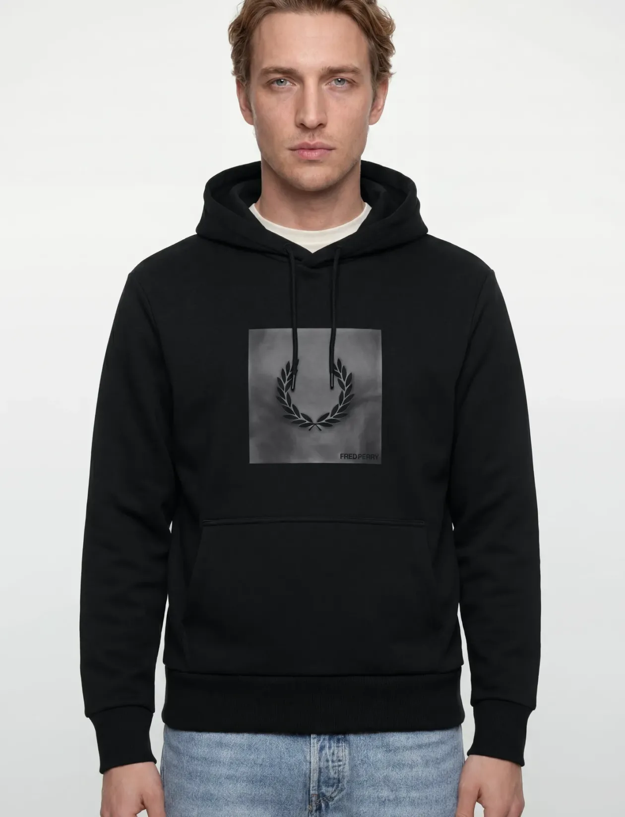 BOX GRAPHIC HOODED SWEATSH - Hættetrøjer