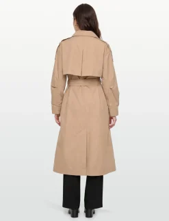 C_Clarina - Trenchcoats