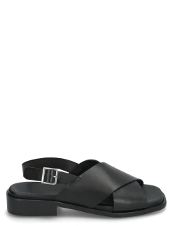 Carly - Sandaler