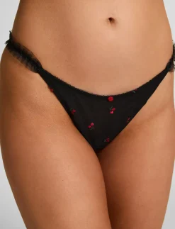 Chelsey Hl String T - String