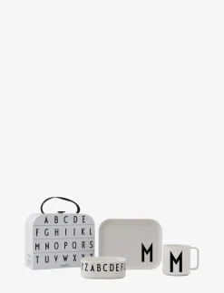 Classics in a suitcase - Madkasser