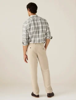 Classic Tapered Pants - Chinos