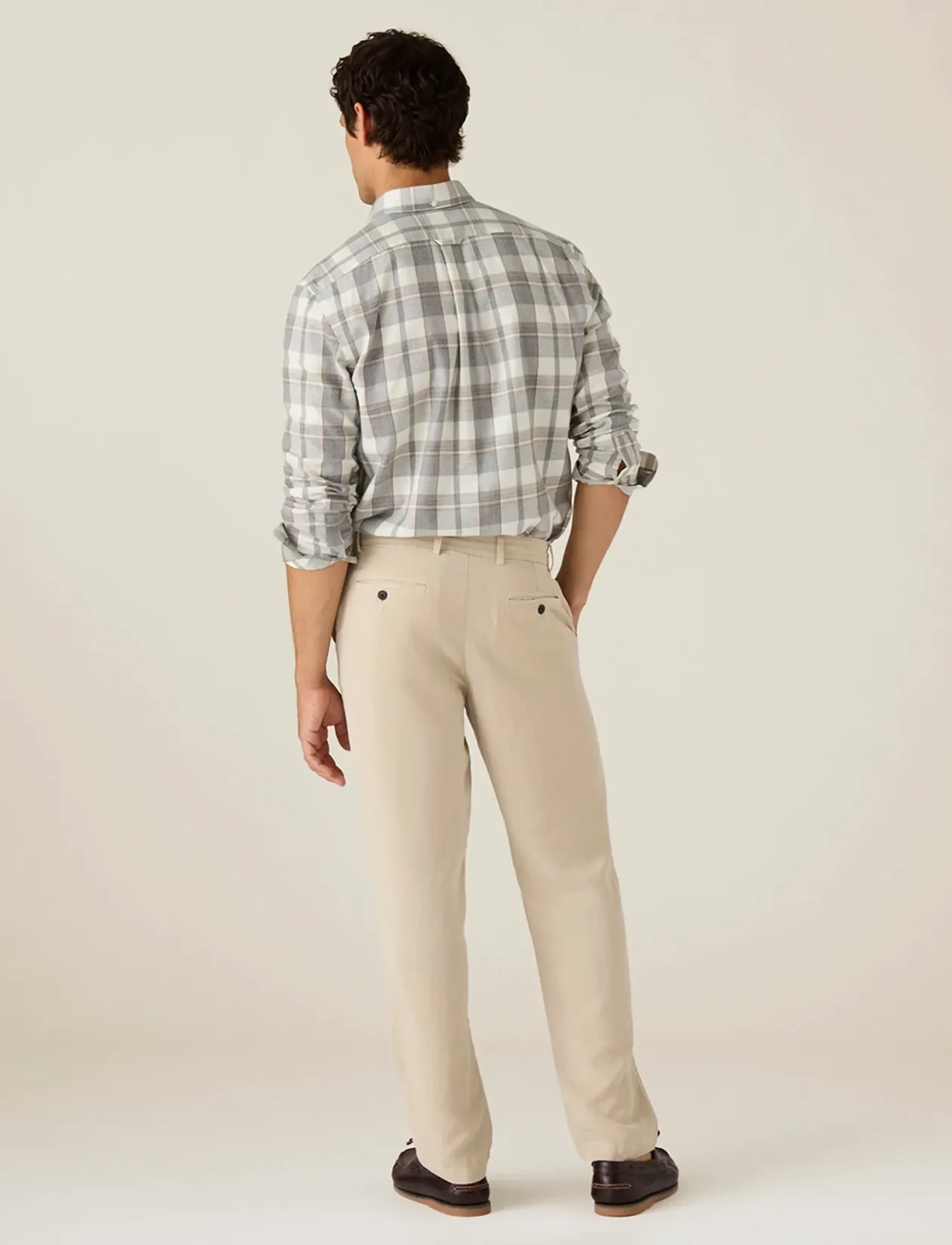 Classic Tapered Pants - Chinos