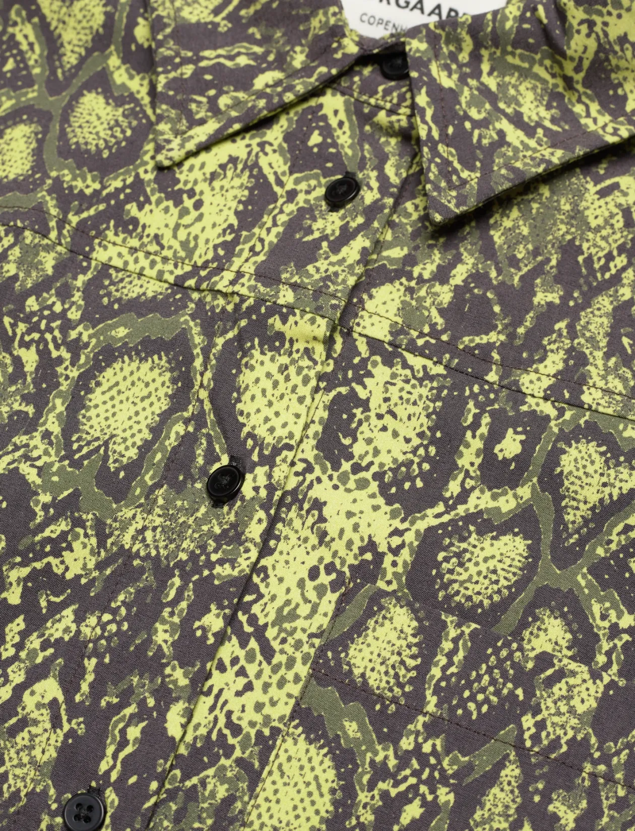 Colette Neu Shirt AOP - Langærmede