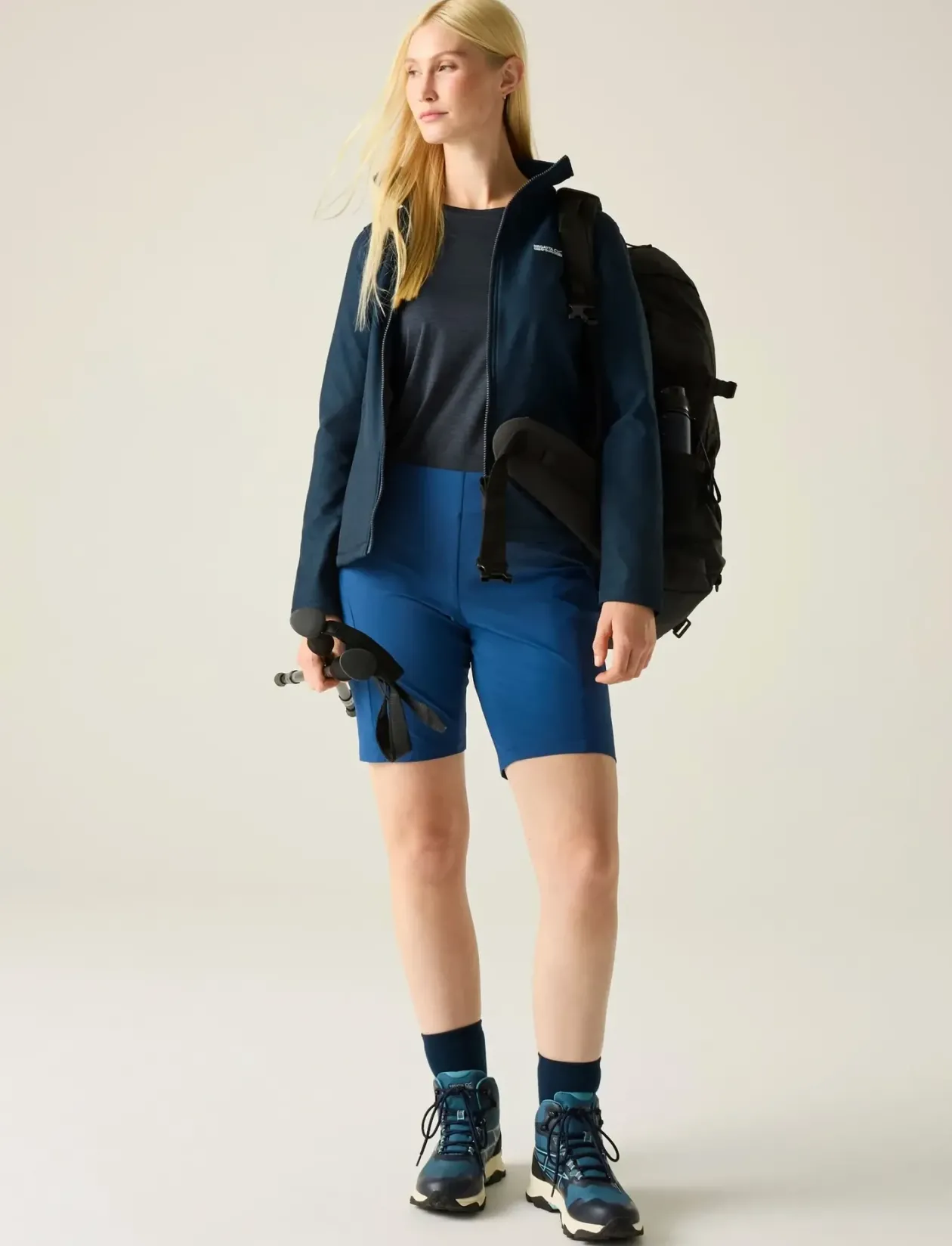 Connie V Softshell - Friluftsjakke
