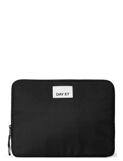 Day Gweneth RE-S Folder13 - Tasker