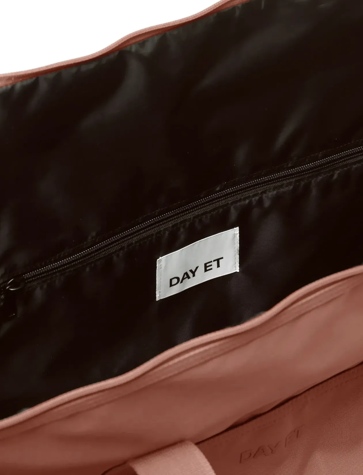 Day RE-S Tonal Weekend - Rejsetasker