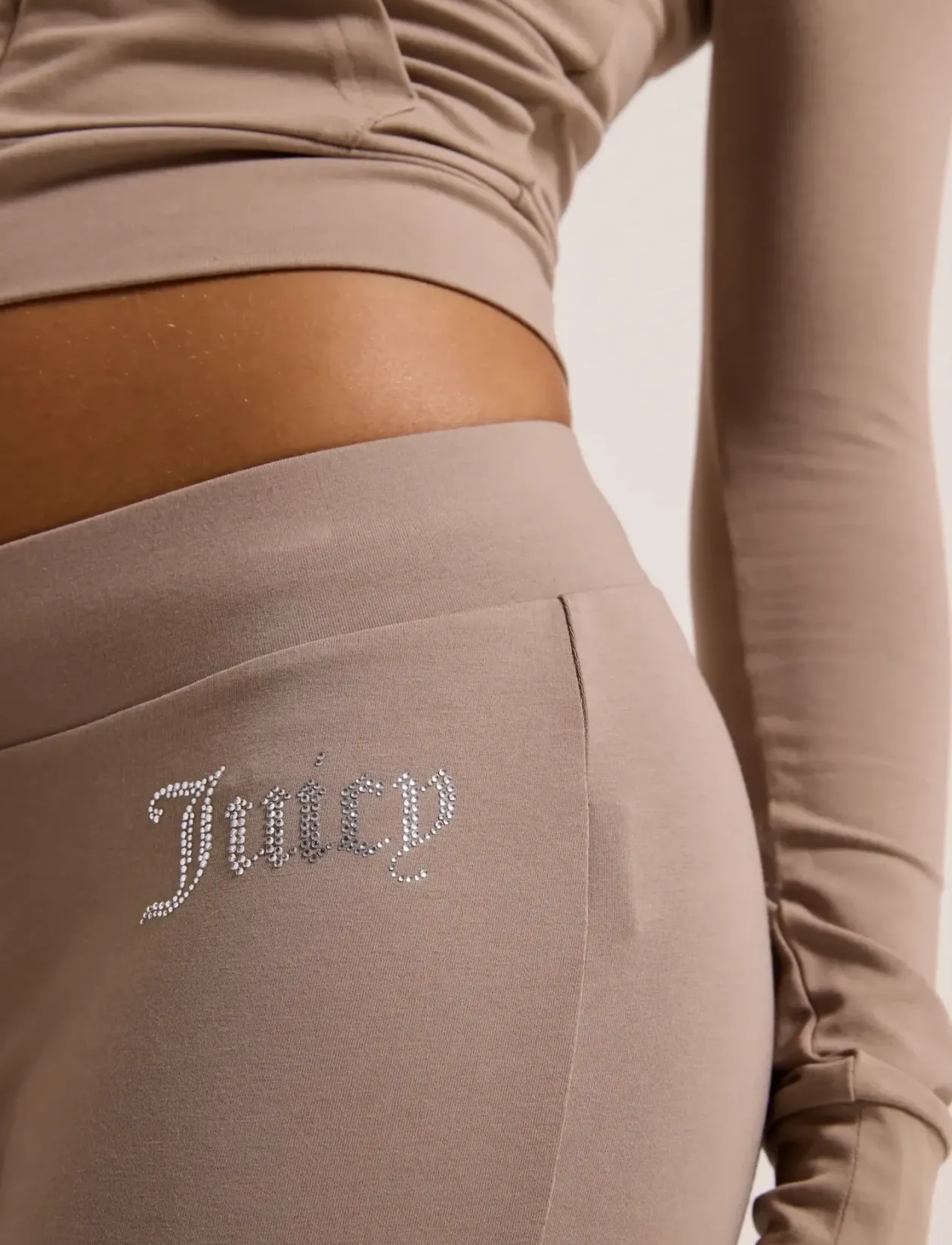 DIAMANTE JERSEY LOW RISE PANT - Sweatpants