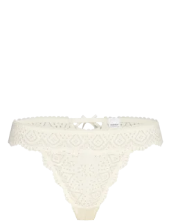 FARAH THONG - String