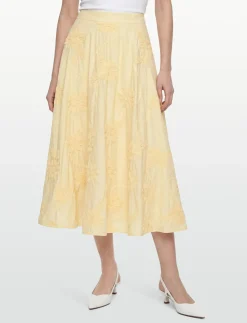 FLOWER MAXI SKIRT - Midinederdele