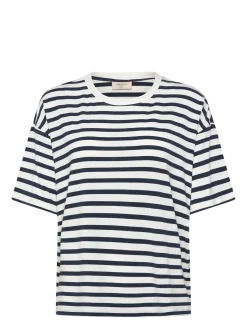 FQPRELA-TEE - T-shirts