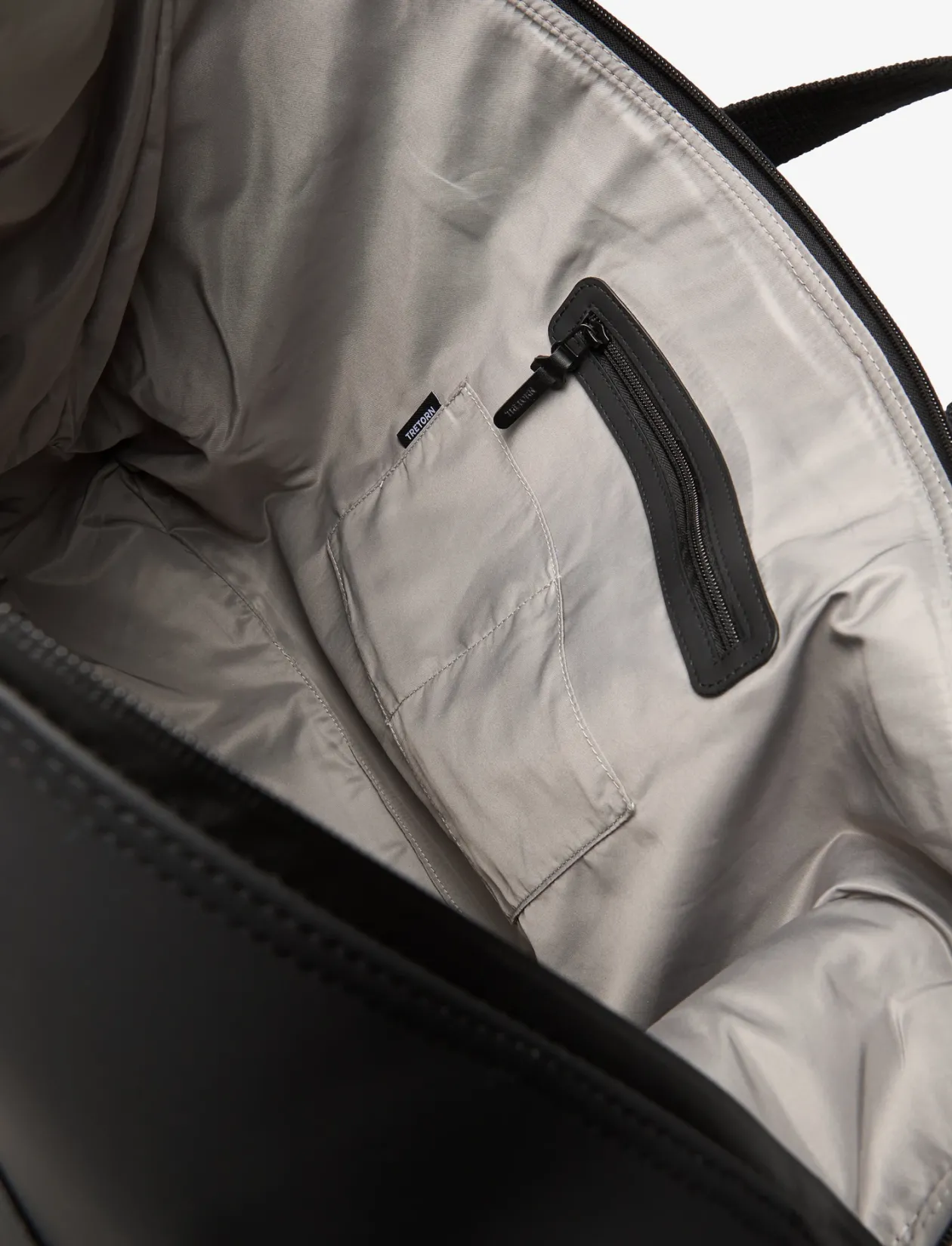 FÅRÖ TRAVELBAG - Tasker