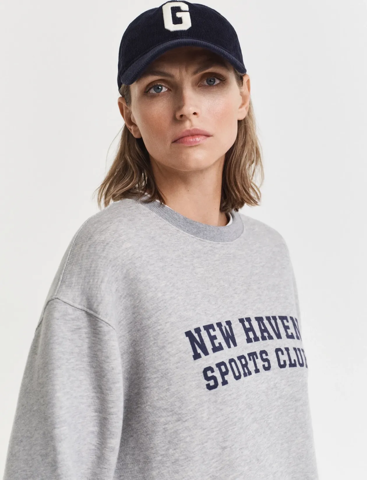 GRAPHIC C-NECK SWEAT - Sweatshirts