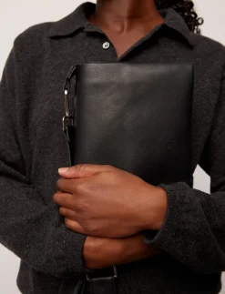 Hello I'mVegan Christa - Crossbody Bags