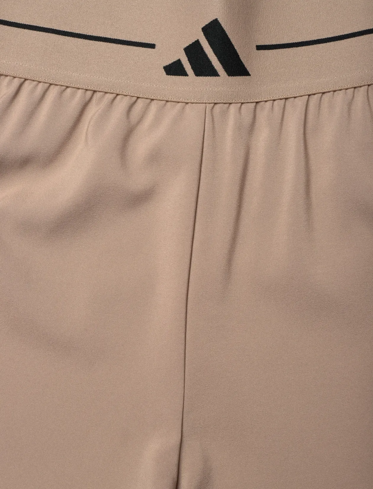 HYG WOVEN SHORT - Træningsshorts