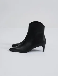 Izzie kitten heel ankle boots - Ankelstøvler med hæl