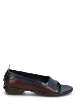 Loma Brown and Navy Thonge Ballerinas - Sandaler