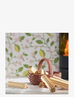 LUNDBY BRASKAMINSET - Tilbehør til dukkehuse
