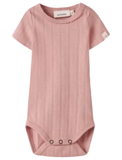 NBFFALINA SS SLIM BODY LIL - Kortærmede
