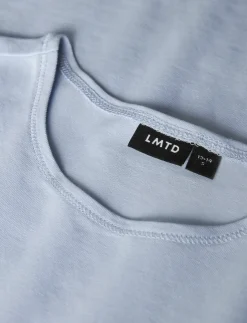 NLFBOVAS SS SHORT S TOP NOOS - Kortærmede