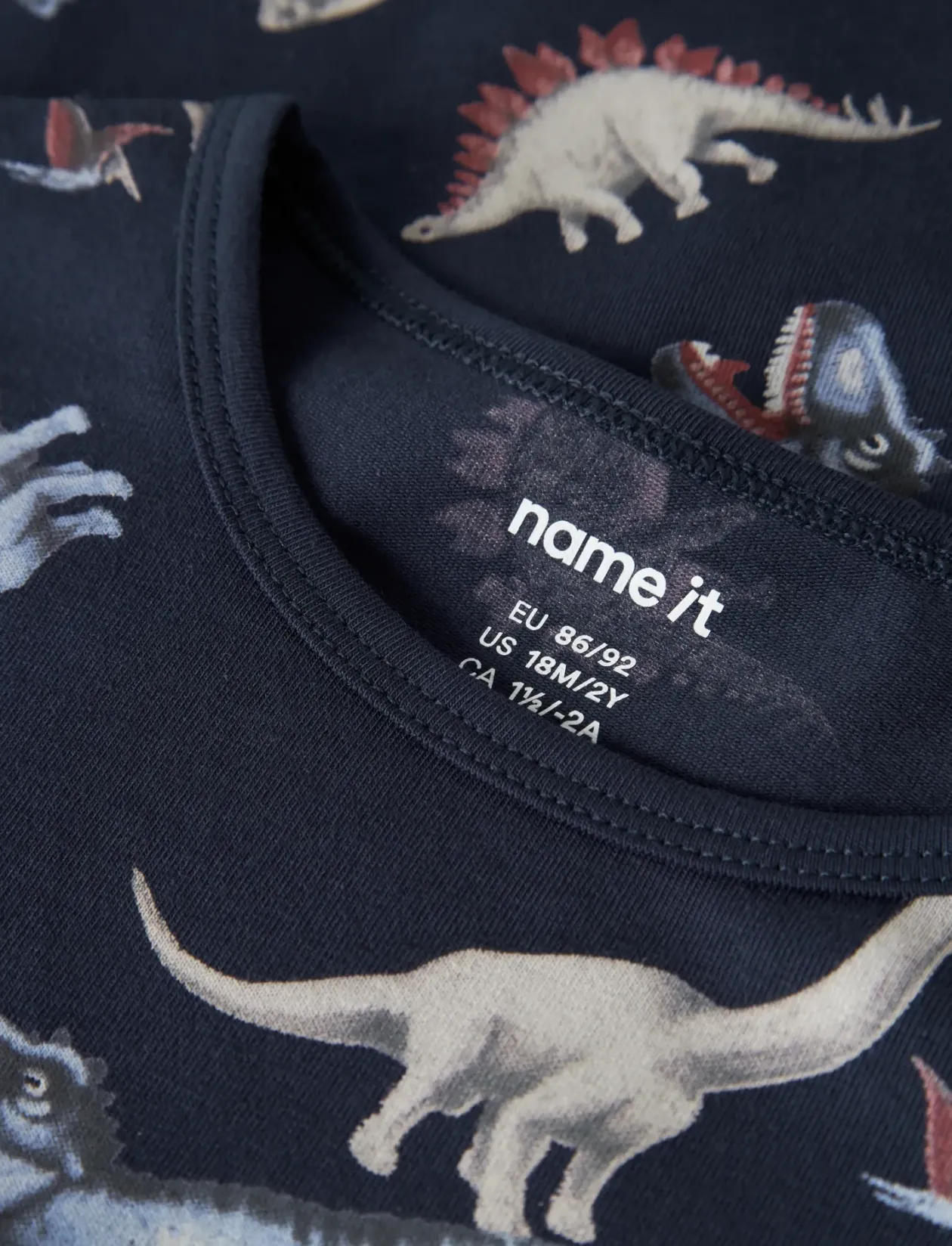 NMMNIGHTSET NAVY DINO NOOS - Sæt