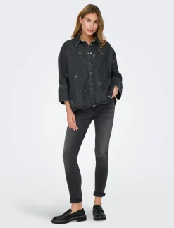 ONLGRACE 3/4 FLOWER EMB DNM SHIRT CRO - Denimskjorter