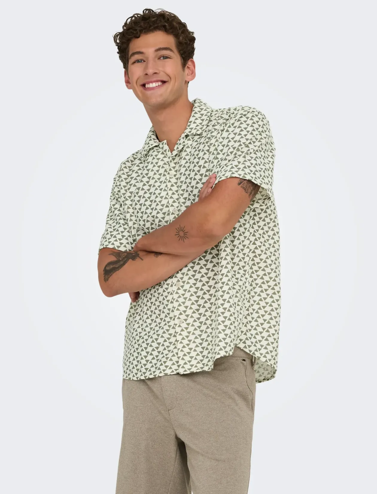 ONSCHARMY SS RESORT AOP SHIRT - Mønstrede skjorter