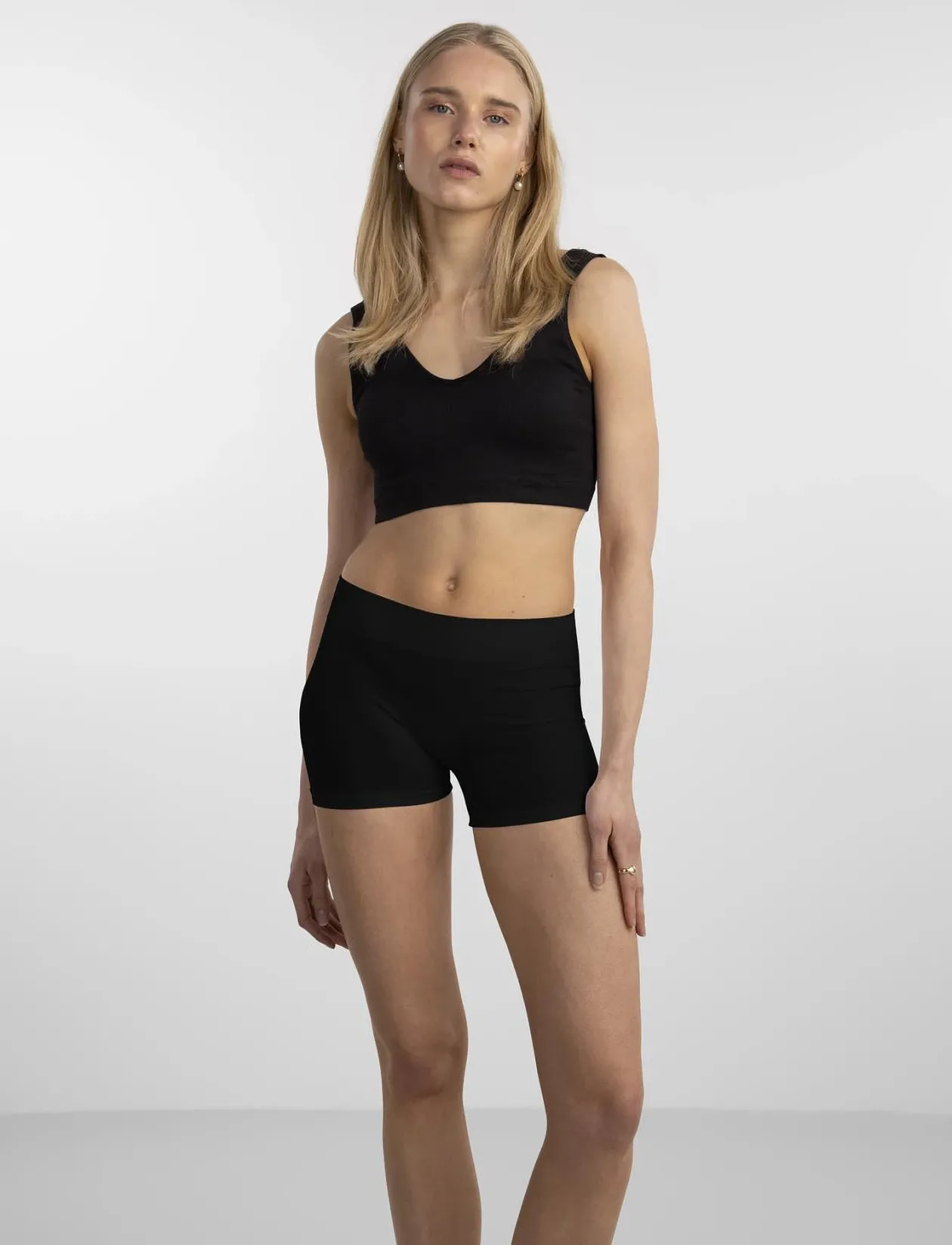 PCLONDON MINI SHORTS NOOS BC - Shorts