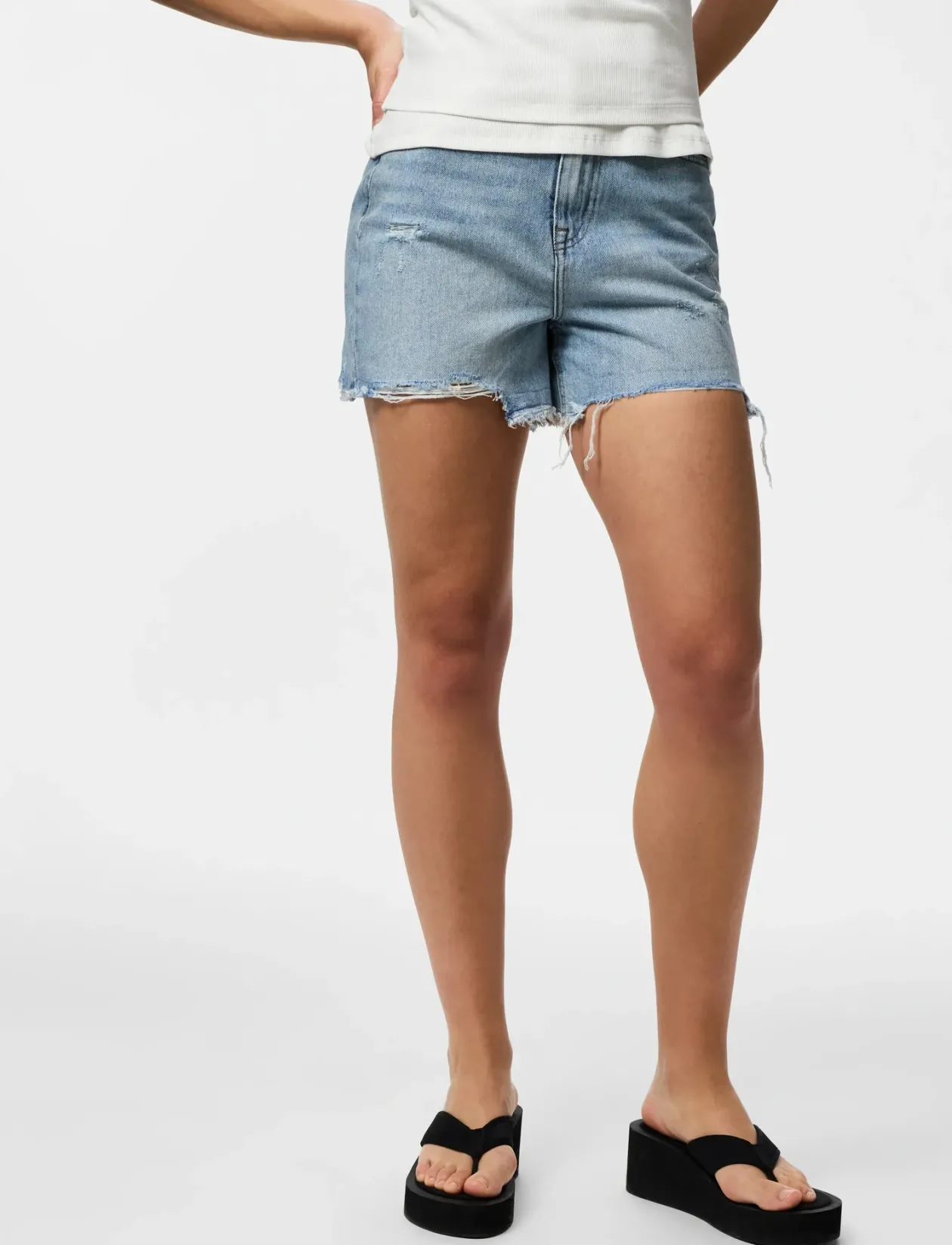 PCSUMMER HW DEST LB SHORTS NOOS - Denim shorts