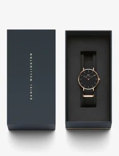 Petite 32 Cornwall RG Black - Analogt ur