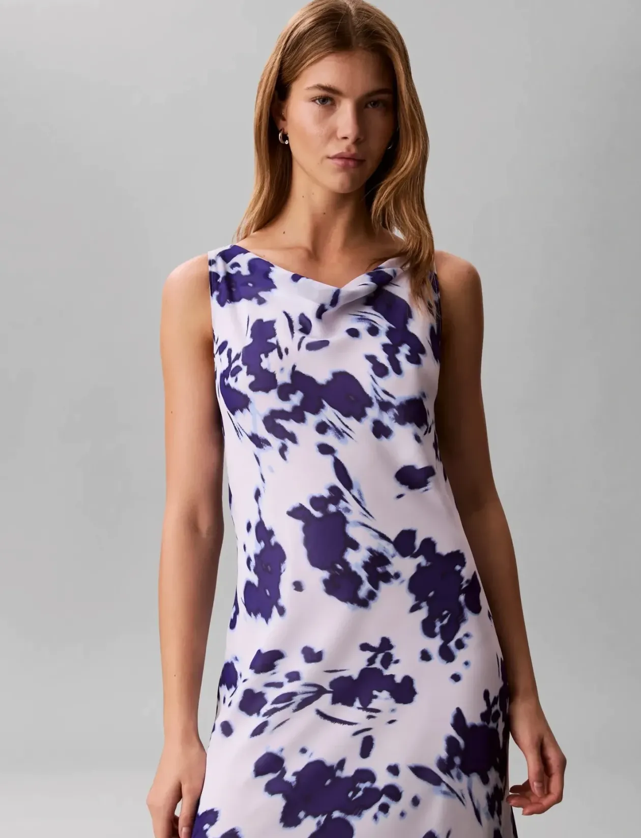 PRINTED CHIFFON SL COWL NECK MAX - Midi kjoler