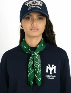 Prohibited Scarf - Tynde tørklæder