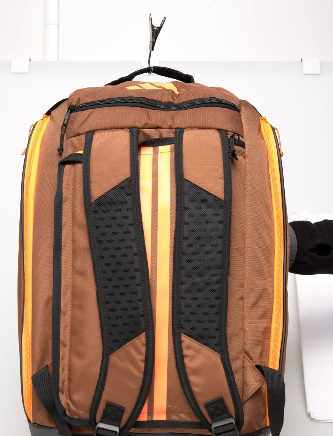 RACKET BAG TOUR 2026 - Sportstasker