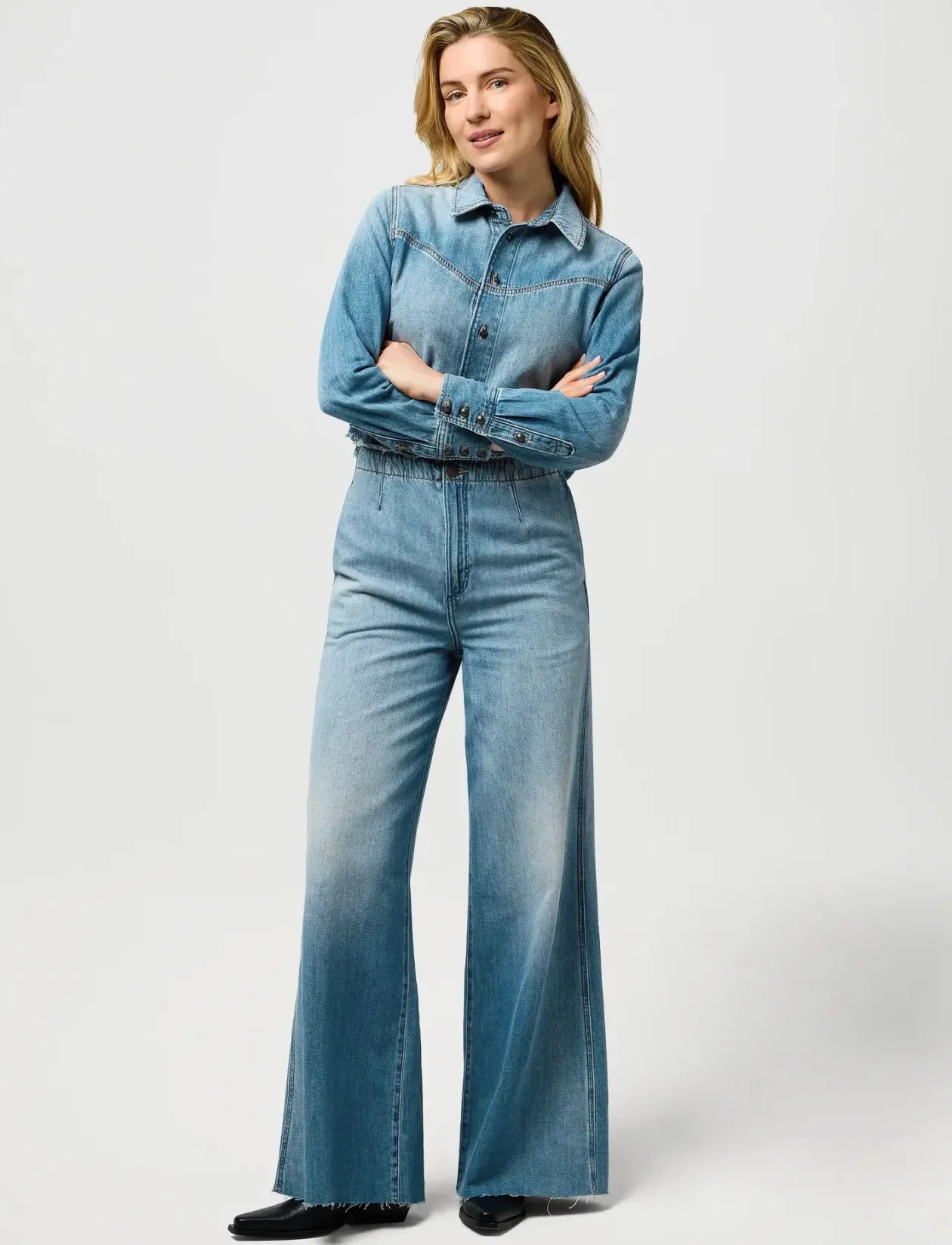 RADIATING COVERALL - Flared jeans