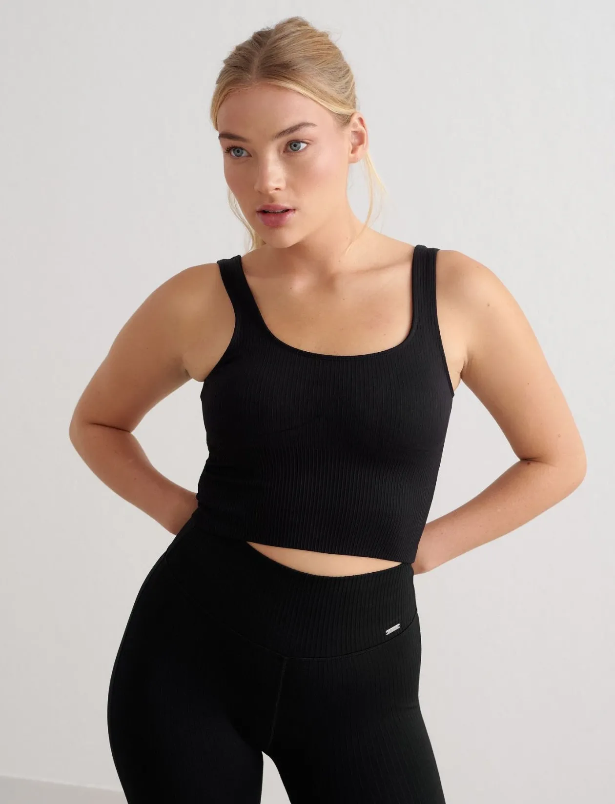 Ribbed Seamless Shaping Bralette - Sports-bh'er