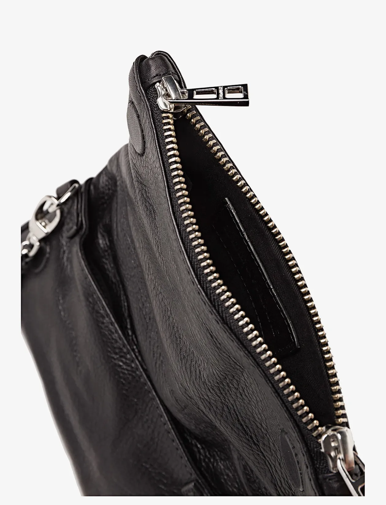 ROCK NANO GRAINED LEATHER - Skuldertasker