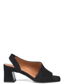 Sandals - Sandaler