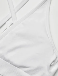 Shape Seamless Cross Back Bra - Sports-bh'er