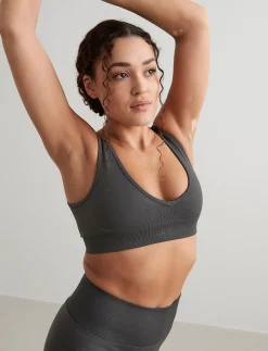 Shape Seamless Deep Cut Bra - Sports-bh'er