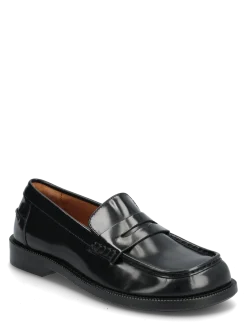 Shoes - Loafers