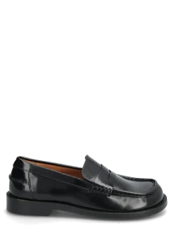 Shoes - Loafers