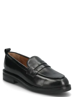 Shoes - Loafers