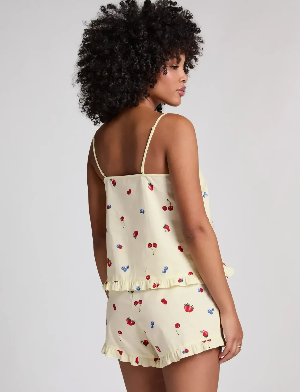 SHORT WOVEN RUFFLE FRUIT - Casual shorts