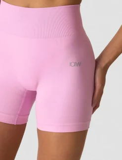 Smooth Seamless Midi Shorts W - Træningstights