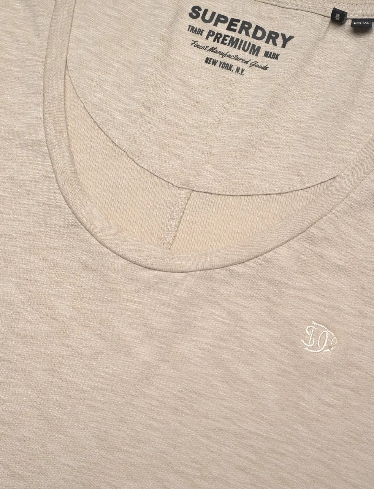 STUDIOS SCOOP NECK TEE - T-shirts