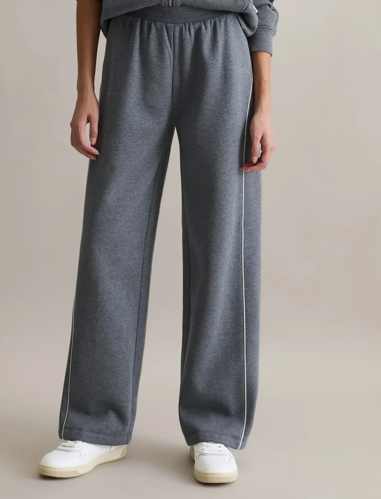 Sweat Pants - Sweatpants