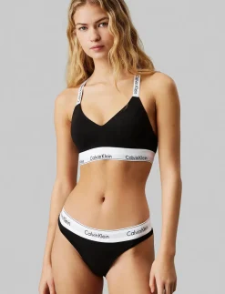 THONG - String