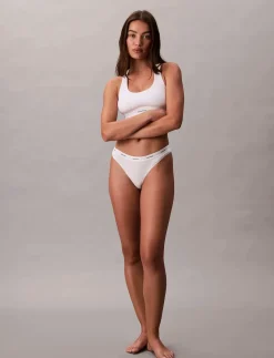 THONG - String